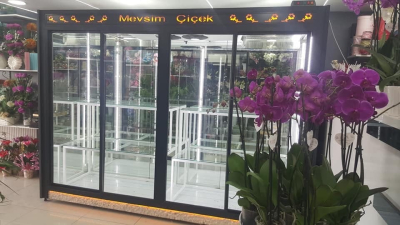 Çiçek Dolabı